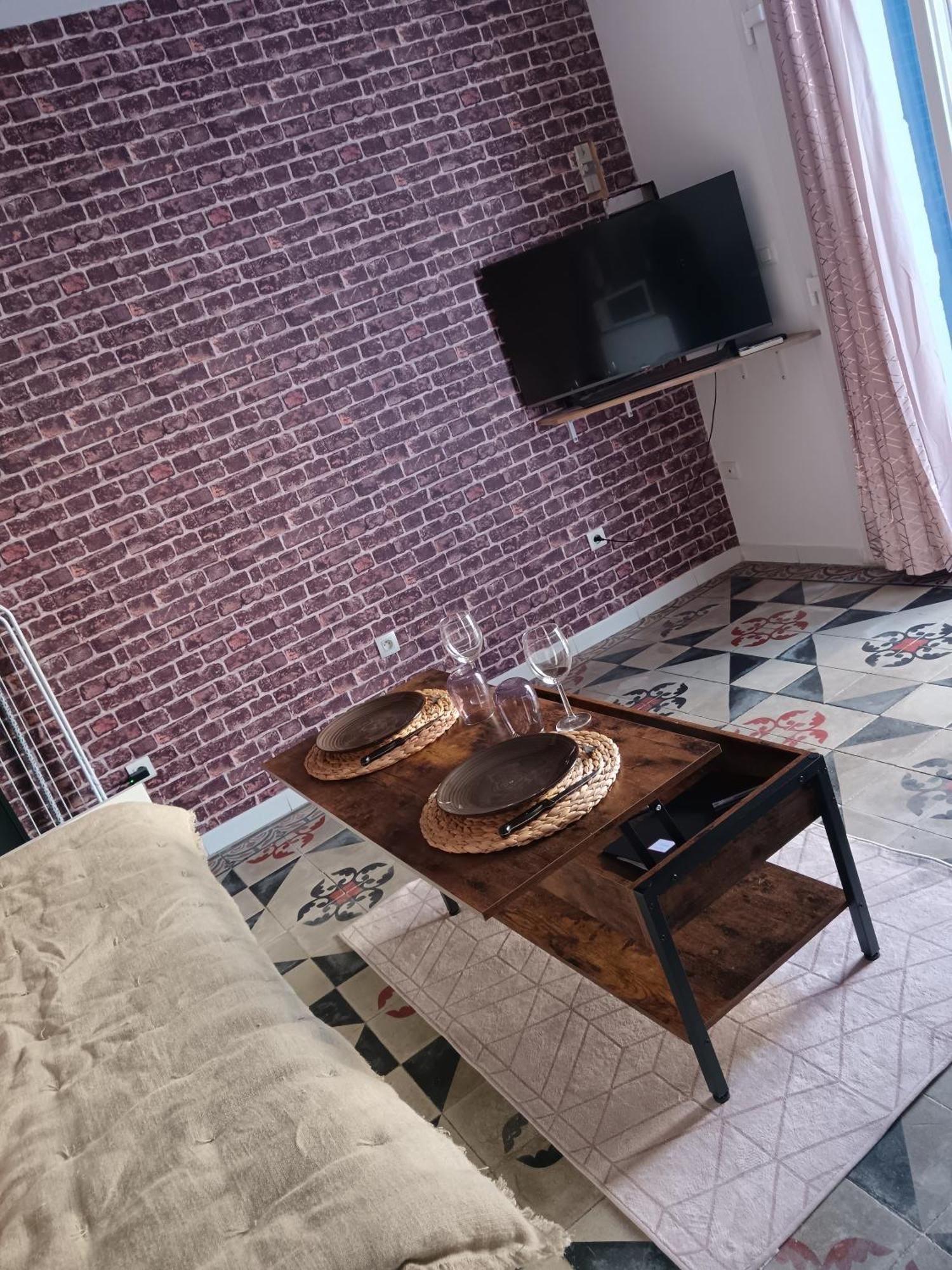 Studio Maillane Екстериор снимка